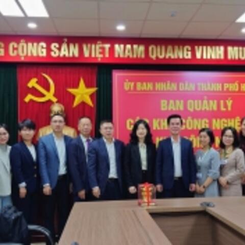 Ban Quản lý các Khu công nghệ cao và Khu công nghiệp thành phố Hà Nội đón tiếp và làm việc với Hiệp hội KHCN tỉnh Quảng Đông, Trung Quốc