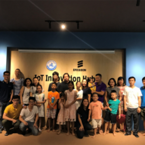Trải nghiệm Trung tâm đổi mới sáng tạo về IoT tại Khu CNC Hòa Lạc