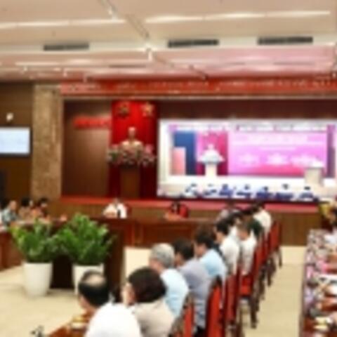 Chủ tịch UBND thành phố Trần Sỹ Thanh: Cơ hội để Thủ đô đi trước một bước trong xây dựng chính quyền đô thị hiện đại