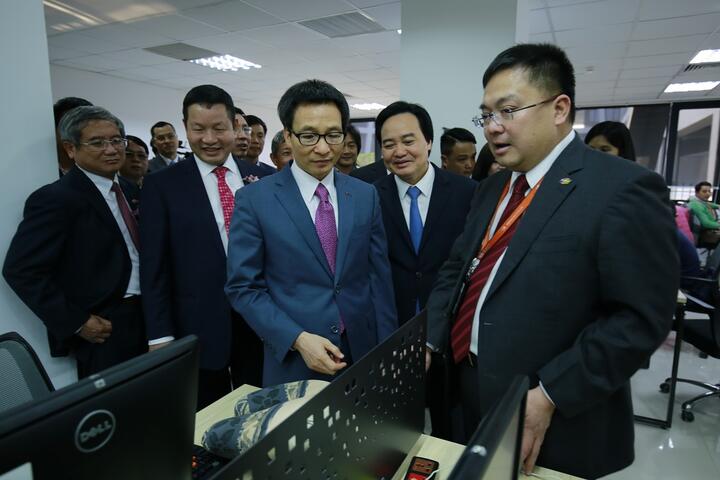 Lễ khai trương làng phần mềm F-ville 2