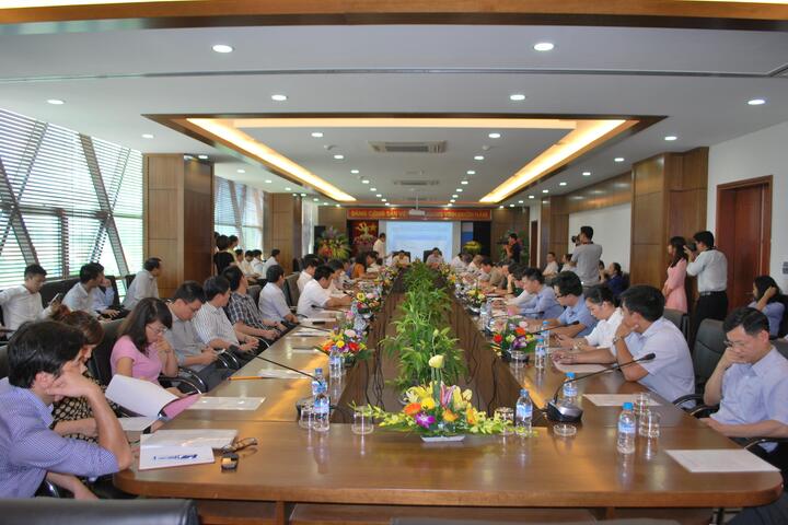 Bi thư Thành ủy Thành phố Hà Nội Hoàng Trung Hải thăm và làm việc tại Khu CNC Hòa Lạc