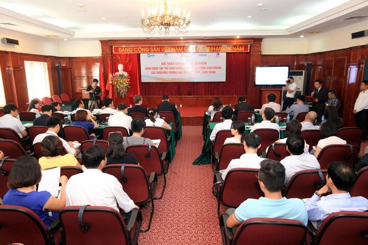 Hội thảo chia sẻ kinh nghiệm về tăng cường liêm chính trong kinh doanh